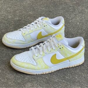 Dunk Low “Yellow Strike”